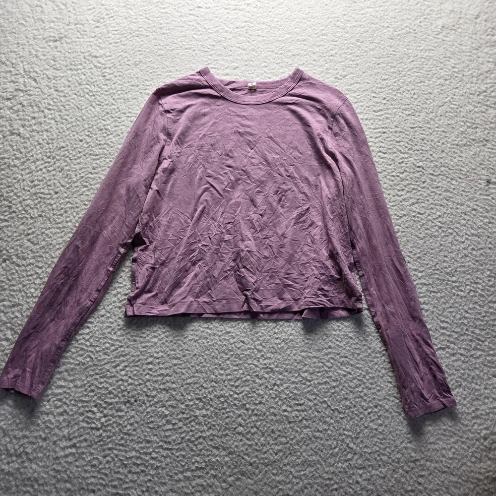Lululemon Long Sleeve Shirt Womens 6 Purple Crew Neck Yoga Top
